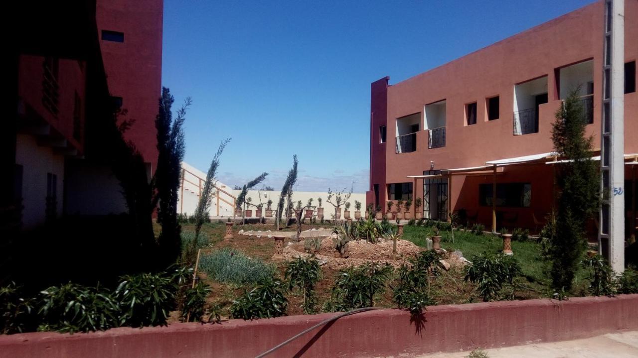 Green Cactus Hotel Benguerir Exterior foto